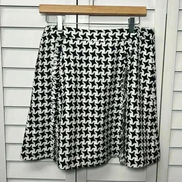 LOFT Houndstooth A-Line Ruffle Lined Skirt Size 4 Black & Cream NWT - Picture 1 of 10